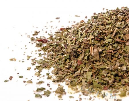 dried basil storage
