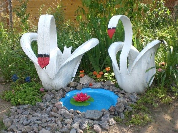 tire swans