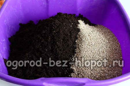 connect vermiculite with soil