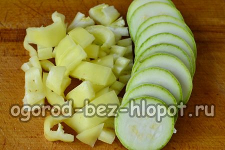 Cut zucchini