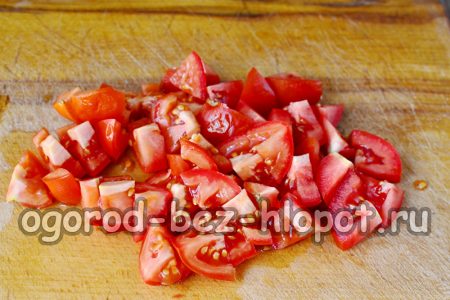chopped tomatoes