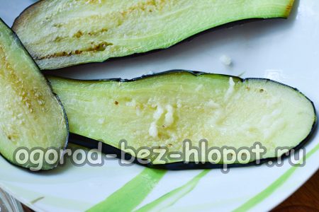fry eggplants in a pan