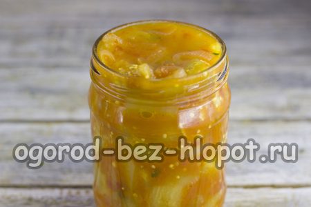 Put the salad in a jar