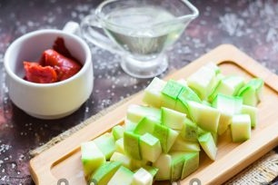 cut zucchini