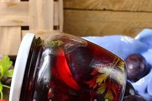 pickled garlic plums