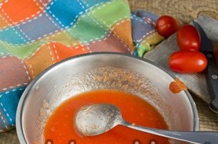 Mashed tomatoes