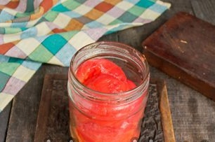 tomatoes in a jar