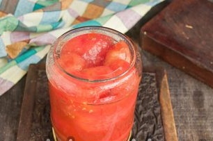 tomatoes in a jar