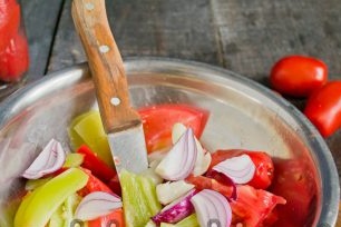 chop onion