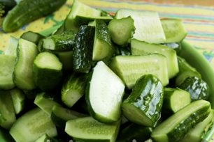 slices of cucumbers