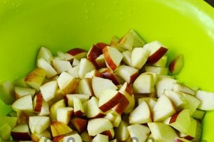 core and cut into small pieces