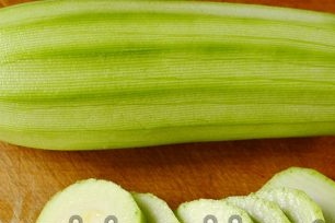 sliced ​​zucchini