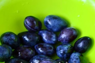 prepare plums