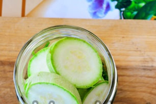 put in a jar of zucchini