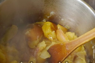 boil apples