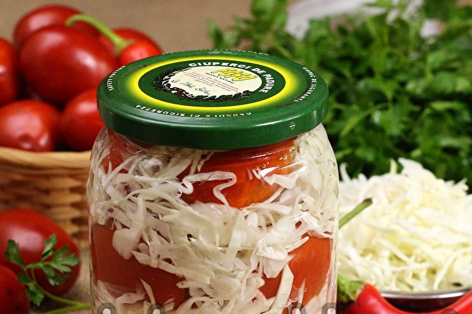 tomatoes with cabbage