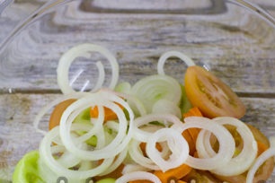 add onion
