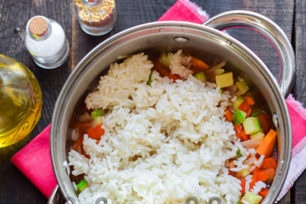 pour rice