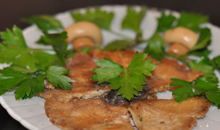 Mushrooms in breadcrumbs