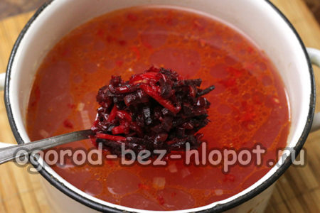 shift the vegetable dressing in the pan