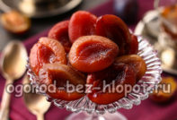 plums in own juice