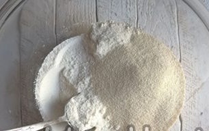add semolina