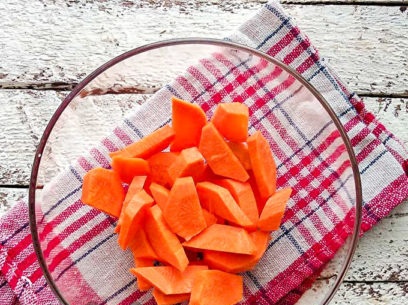 cut carrots