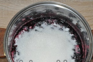 add remaining sugar