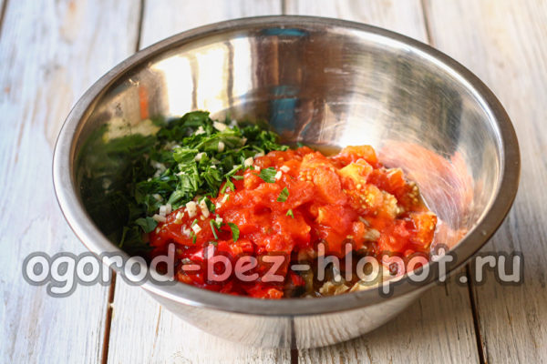 put vegetables in a bowl