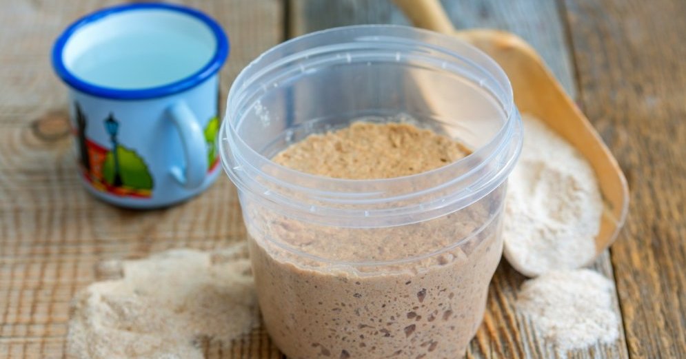 Yeast fertilizer