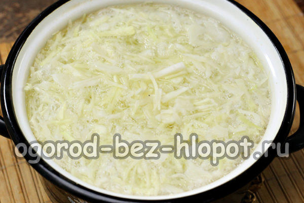 blanch the cabbage