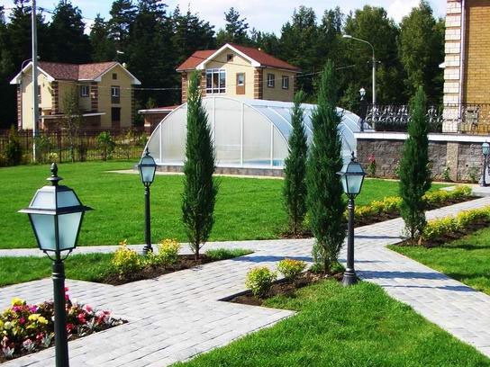 arrangement of a summer cottage
