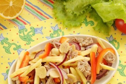 put in a salad bowl