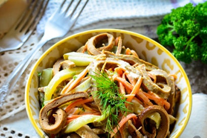 Zimushka salad with chicken liver and Korean carrots
