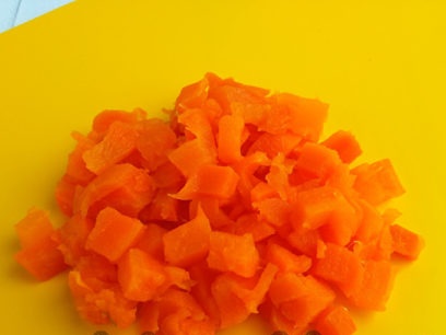 chopped carrots