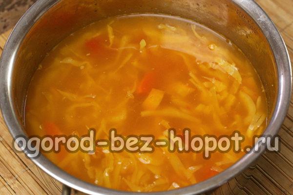 pour in the broth