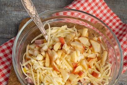 chop apple