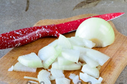 chop onion
