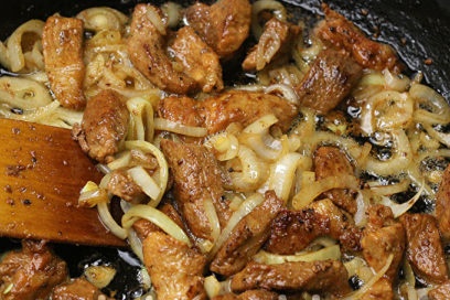 add onion