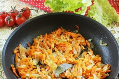 fry onions and carrots