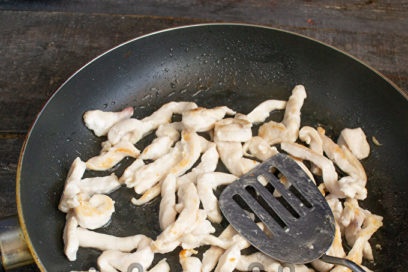 fry the chicken