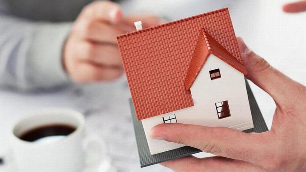 make a country house