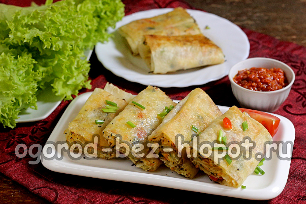 appetizer from pita bread 