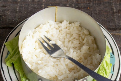 put rice, grease with mayonnaise