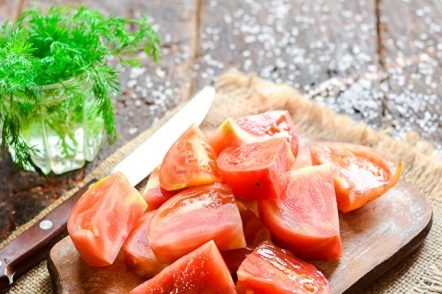 Sliced ​​Tomatoes