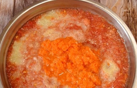 Cook a mixture of grated vegetables