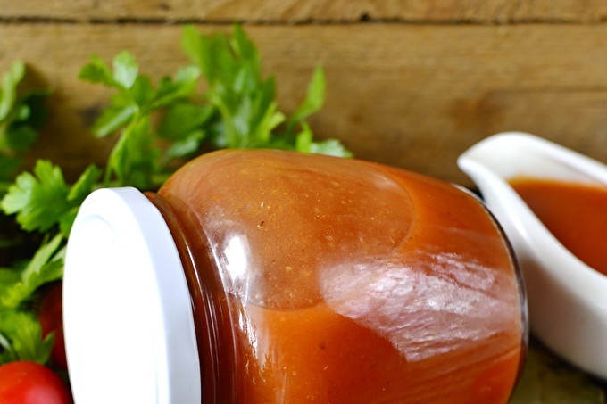 a pot of ketchup for the winter