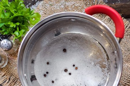 Add pepper