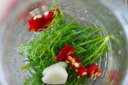 put greens in the jar