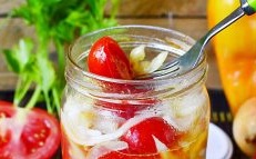 Salata od rajčice